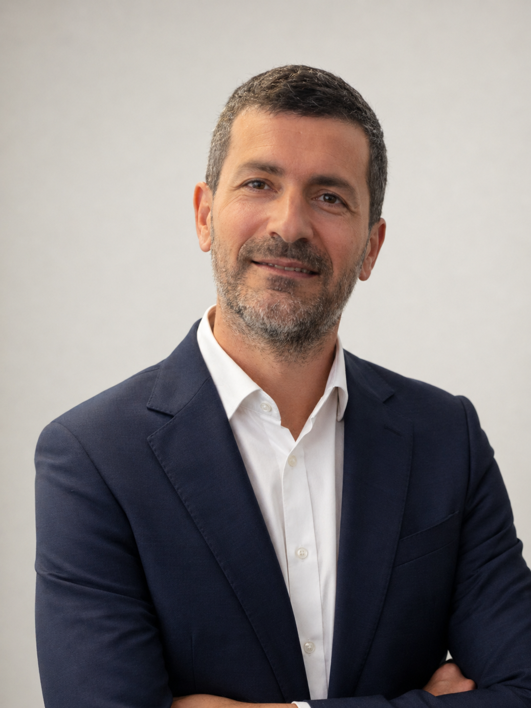 Elie, Founder of Comms&